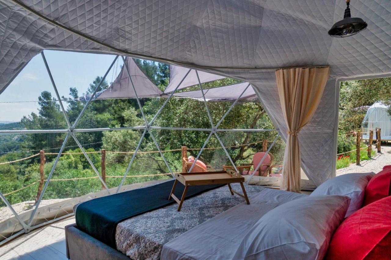 Luxury tent Luxury Dome Tents Ikaria Ap'esso2