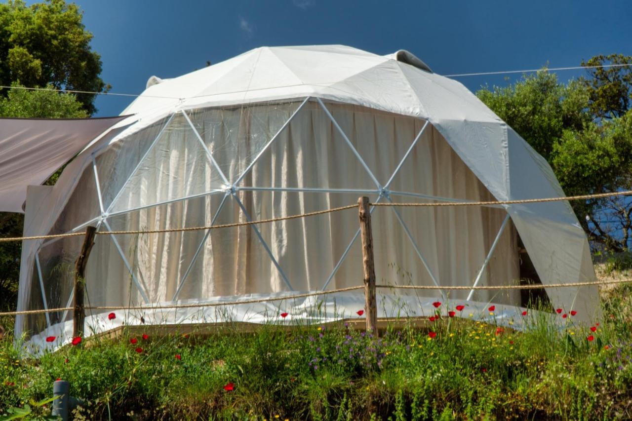 Luxury Dome Tents Ikaria Ap'esso2 * Raches (Ikaria)